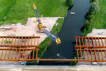 Milestone moment on A14 as Great Ouse viaduct takes shape image