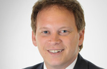 Shapps takes over at DfT image