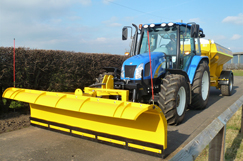 VALE accentuates the positives of the tractor-towed spreader image