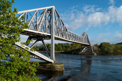 Spencer Group bridges a gap with cantilever walkway on cantilever bridge image