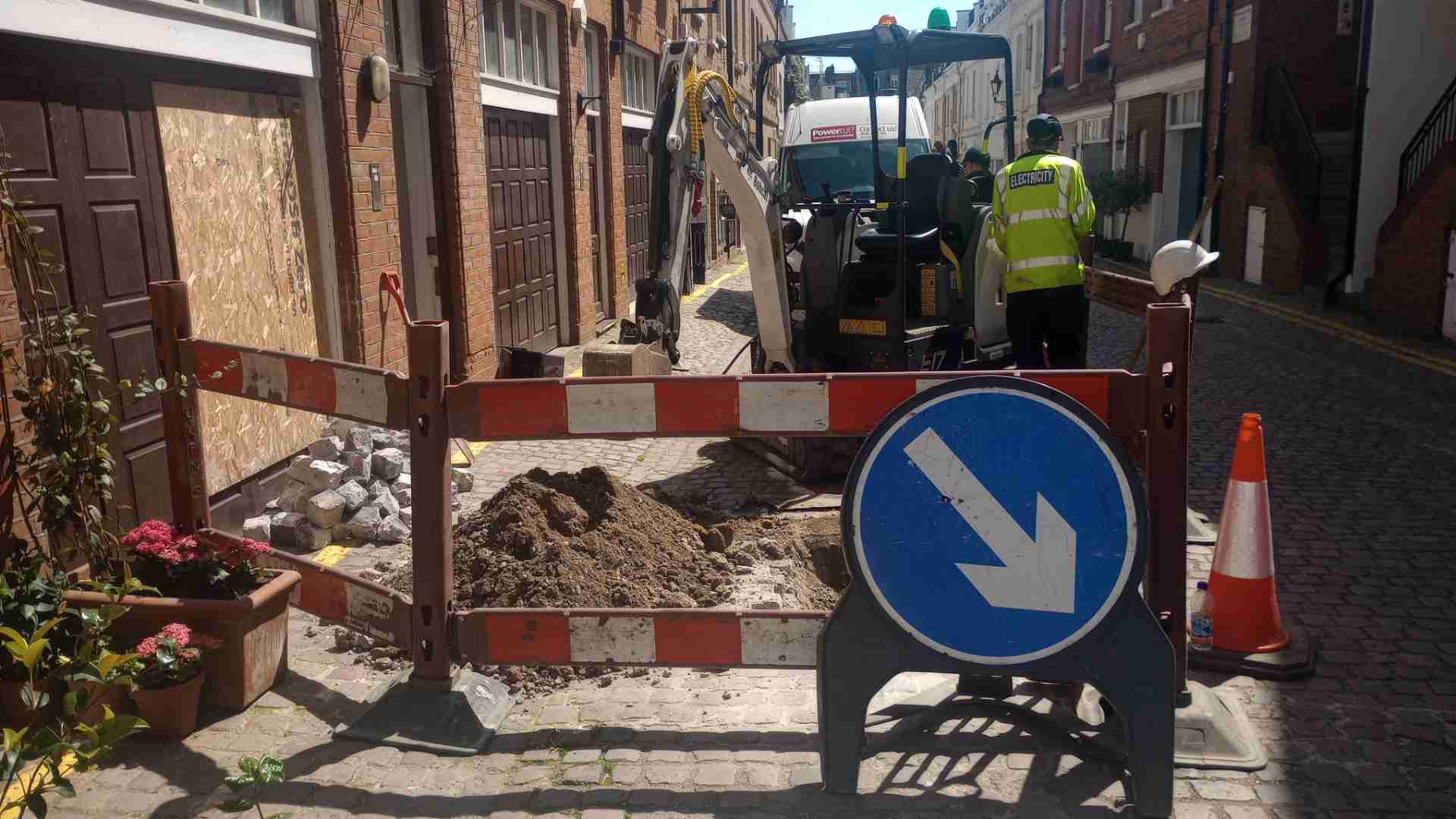 Kensington and Chelsea Council successfully prosecute unsafe works