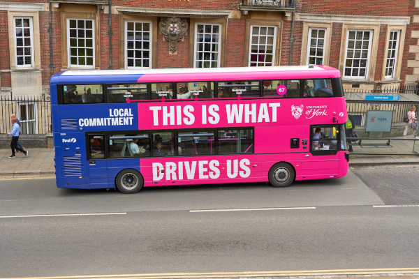 Government announces £955m for buses next year