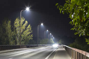 Highways Magazine - Health England issues LED street lighting warning