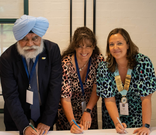 LGTAG and NHT sign partnership deal